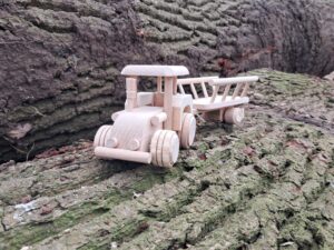 Houten tractor